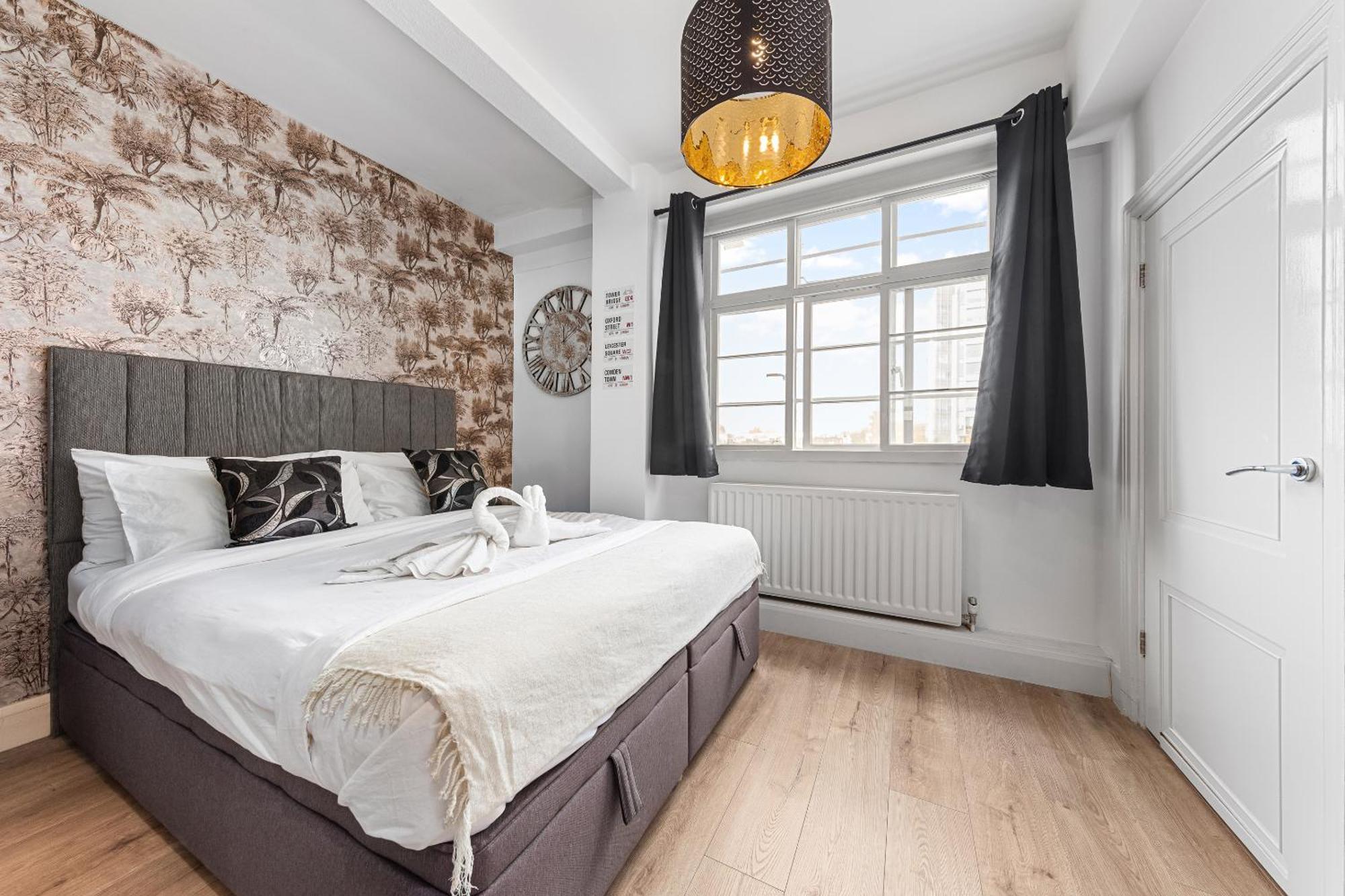 Central London Luxury, Relaxing Apartment! 2 Mins From Paddington Station! Exterior photo