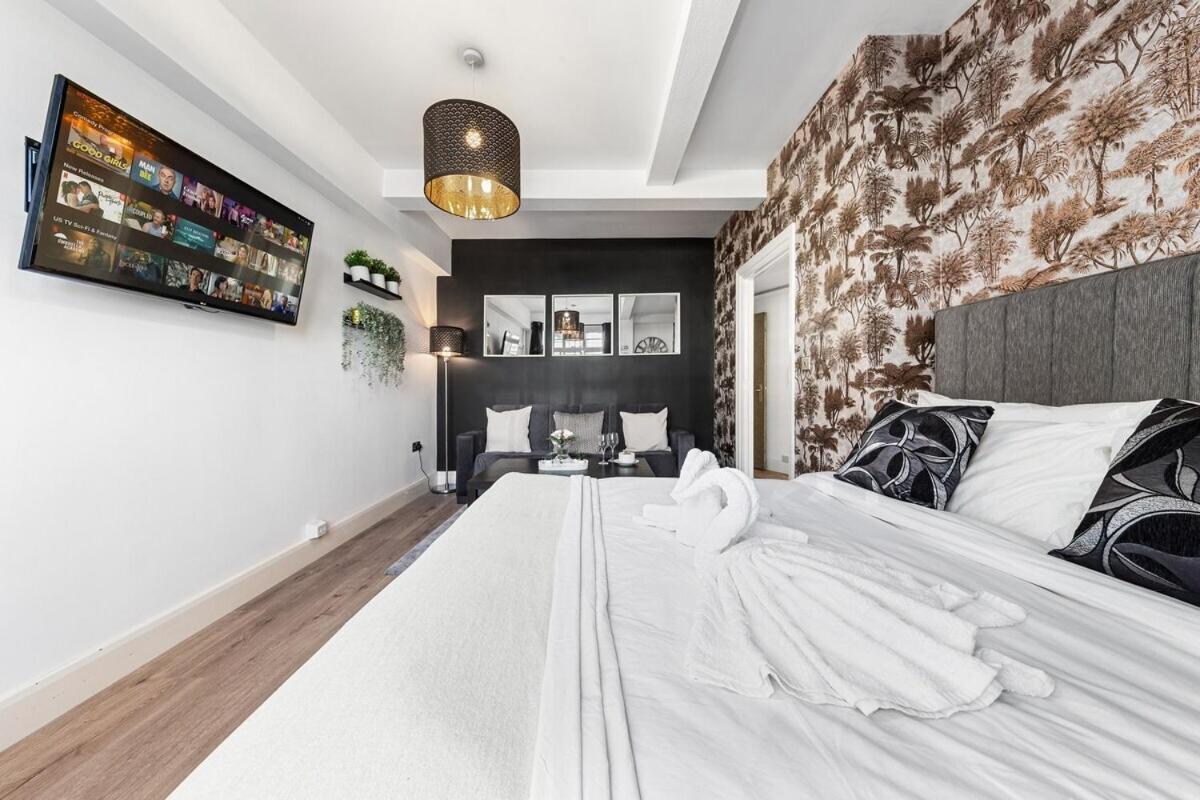 Central London Luxury, Relaxing Apartment! 2 Mins From Paddington Station! Room photo